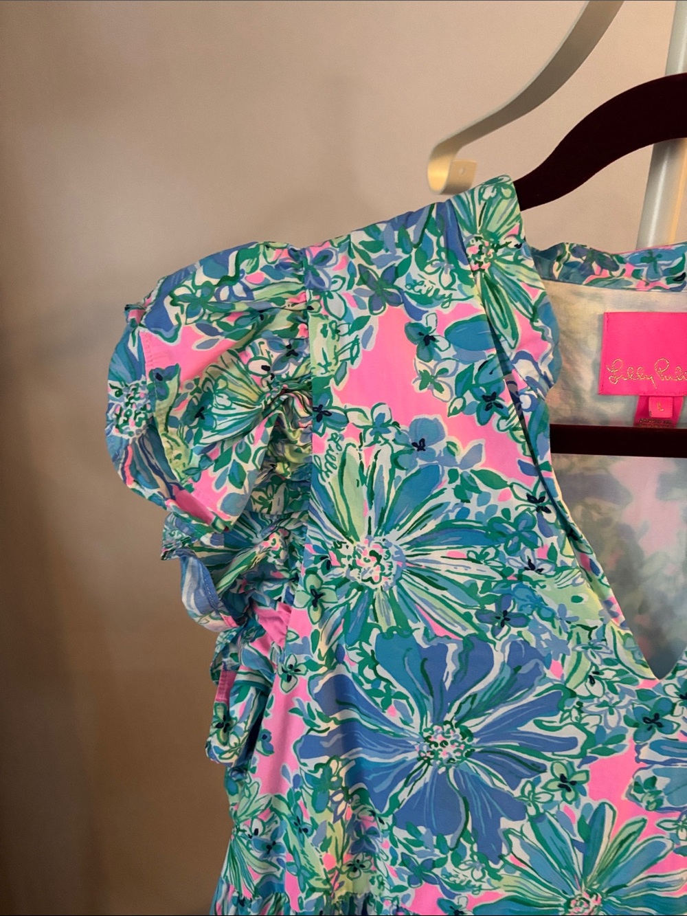 Lilly Pulitzer Floral Ruffle-Sleeve Dress in Pink and Blue Lined Cotton. Size L. - Picture 2 of 4